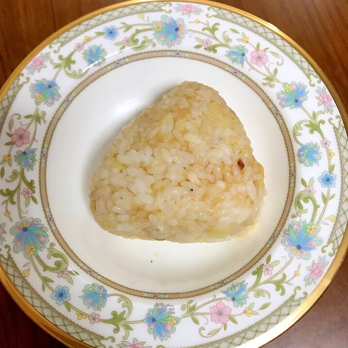 レンコ鯛とマッシュポテトのおにぎり～醤油味